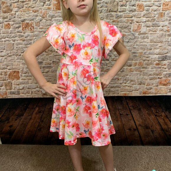 NEW Boutique Girl’s Flutter Sleeve Pink Floral Dress - Picture 9 of 10